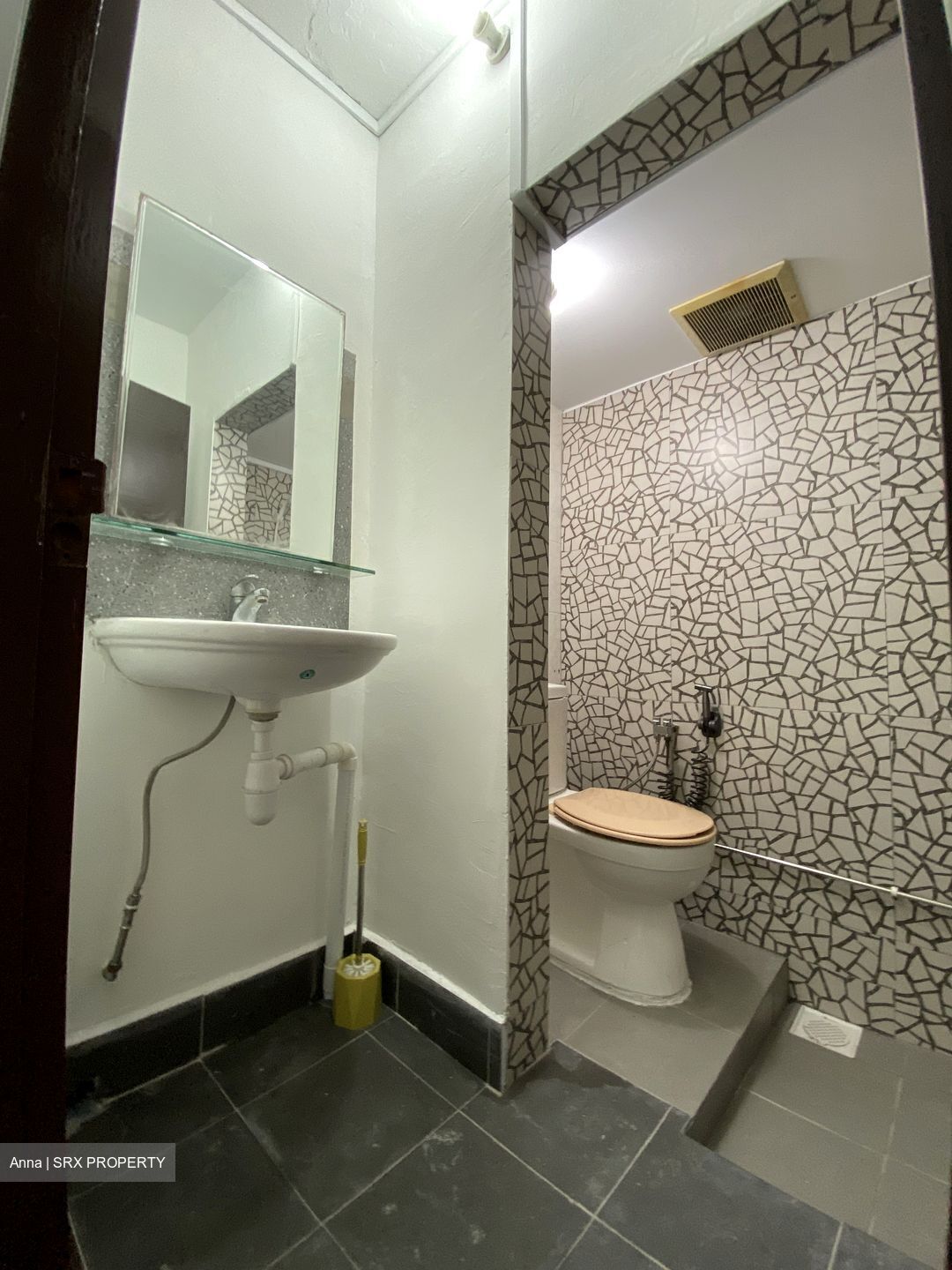 Neptune Court (D15), Apartment #537230231